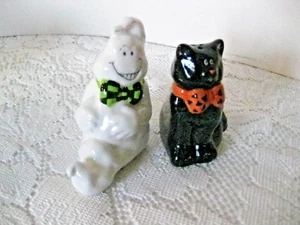 Salero y pimentero Enesco Halloween gato negro y fantasma amistoso nuevo con etiquetas - Imagen 1 de 9