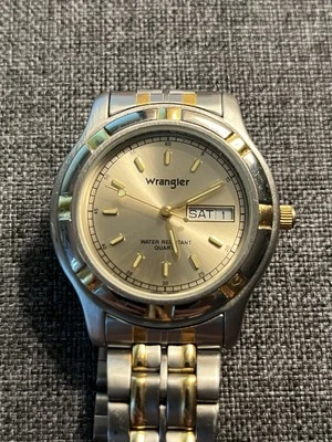 Wrangler Hero 9116 Mens Watch New Battery 36MM 6.75 H79 - Image 1 of 4