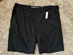 Wrangler Shorts schwarz Field Utility Relaxed Fit Größe 48 - Bild 1 von 5