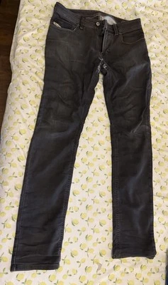 DIESEL THAVAR JOGG JEANS Distressed Leer Tiene Rasgaduras 30x30 Foto 1 de 4