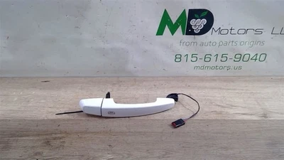 2020-2022 GMC ACADIA ПЕРЕДНЯЯ ПРАВАЯ НАРУЖНАЯ ДВЕРНАЯ РУЧКА OEM 13521819 - Изображение 1 из 4