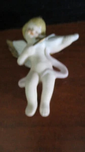 R.O.C. Porcelain CHILD BABY ANGEL w/ VIOLIN Christmas Ornament Made in Taiwan - Picture 1 of 4