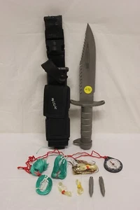 VINTAGE BUCK KNIFE 184 BUCKMASTER SURVIVAL KNIFE E2B1 - Picture 1 of 18