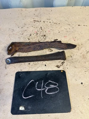 Dodge D150 D350 W150 W250 1993 1991 1989 Ramcharger 360 318 727 soporte de campana inferior Foto 1 de 4