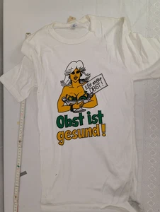 Camisetas.   Proverbios años 80.  La fruta es saludable y un gráfico - Imagen 1 de 2