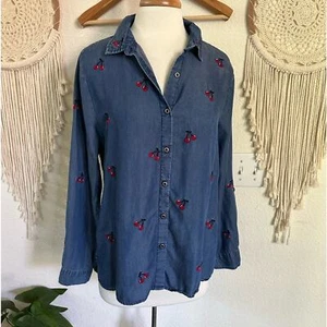 Billy T chambray embroidered cherry button up shirt medium - Picture 1 of 7