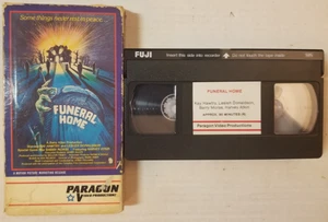 📼 VINTAGE 📼 Bestattungsinstitut 📼 (VHS, 1983) 📼 GETESTET 📼 - Bild 1 von 2