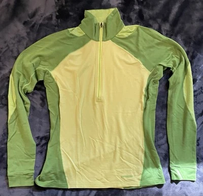 Patagonia Women's Size Large 1/4 Zip Longsleeve Pullover, Green - Image 1 of 3