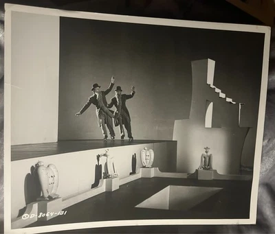 131 Dr. Seuss 5000 Fingers OF DR. T 原装静止溜冰双胞胎 — 第 1/2 张图片