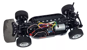 Tamiya scala 1/14 4WD TT-01E solo telaio a rulli #12085 non testato - Foto 1 di 14