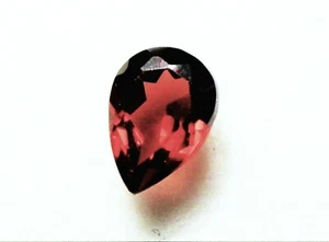 VERY NICE 7 x 5 mm PEAR CUT MOZAMBIQUE GARNET - Picture 1 of 2