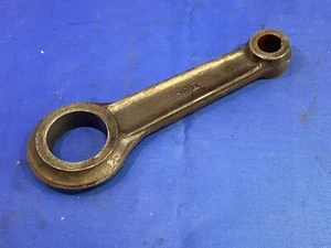 TRIUMPH TIGER CUB T20 T20SS T20SH 1965-66 LATE TYPE CONROD 70-5416 NOS - Picture 1 of 2