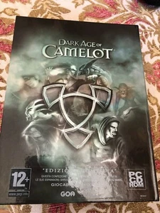 PROMO! DARK AGE OF CAMELOT EDIZIONE COMPLETA PC COME NUOVO ITALIANO - Foto 1 di 2
