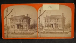 Mystery Stereoview Building with men outside Unknown publisher - BL441 - Picture 1 of 3