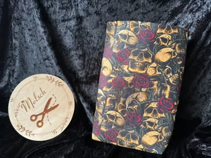 Buchhülle Stoff Buchschutz Buchumschlag Hülle Buchtasche Bücher Totenkopf Skull - Bild 1 von 5