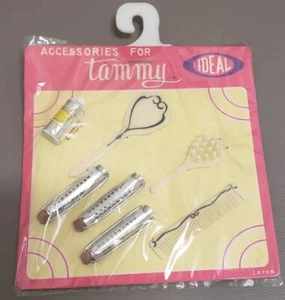 NOC 1963 IDEAL TAMMY DOLL ACCESSORIES SET Beauty brush mirror hairspray rollers - Picture 1 of 4