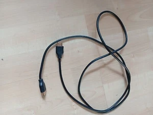 HDMI PC zu Monitor Beamer TV - Bild 1 von 2