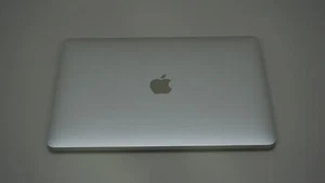 Apple MacBook Pro 13" 2019 A1989 i7 16GB 256GB SSD QWERTY macOS Touch Bar TOP - Afbeelding 1 van 8