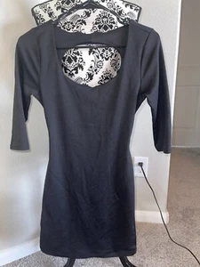 NWT Forever 21 3/4 Sleeve Keyhole Cross Back Sexy Cocktail Dress Sz S SOLDOUT - Picture 1 of 5