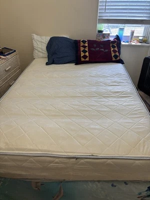 King Size Firm Mattress In Very Good Condition with Box Spring & Frame..Used - Image 1 of 3