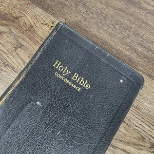 Vintage 1950's KJV Holy Bible Red Letter Edition Zipper With Cross Pull Tab - Picture 1 of 15