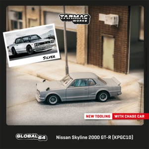 Tarmac Works 1:64 Nissan Skyline 2000 GT-R (KPGC10) Silver Model Car - Picture 1 of 1