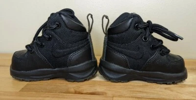 Botas Nike Manoa para niños pequeños/niños pequeños estilo: AJ1282-002 talla 2C  Foto 1 de 4