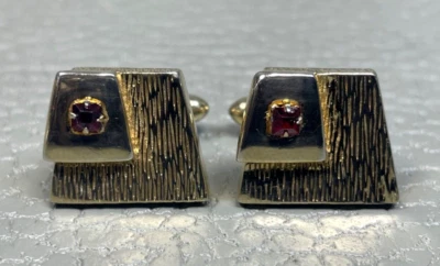 Gemelos vintage doble trapezoidal piedra roja chapados en oro amarillo Foto 1 de 2