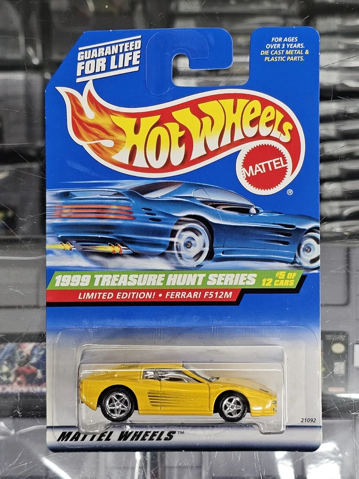 1999 Hot Wheels Treasure Hunt Series (Black Base) Ferrari F512M Yellow TH #5 HTF - Image 1 of 4