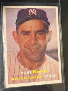 1957 Topps #2 Yogi Berra NEW YORK YANKEES  EX-EX+ Condition