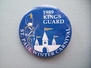 Kings Guard St Paul 1989 invierno carnaval pinback - Imagen 1 de 2