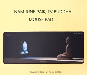 NAM JUNE PAIK Centro de Arte [TV BUDDHA] ALFOMBRILLA DE RATÓN ARTÍCULOS DE ARTE CONTEMPORÁNEO Corea - Imagen 1 de 11