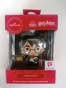 Hallmark Light Up Ornament 2020 Mundo Mágico del Castillo Hogwarts de Harry Potter - Imagen 1 de 8