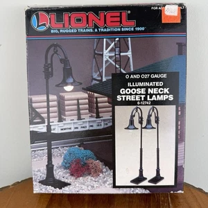 Lionel 6-12742 Illuminated Gooseneck Street Lamps 1993 Tested Works - Picture 1 of 17
