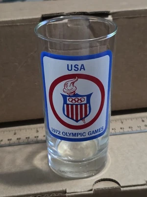 Vaso de beber de 5,5 pulgadas de los Juegos Olímpicos de EE. UU. 1972 coleccionable de EE. UU. Foto 1 de 4
