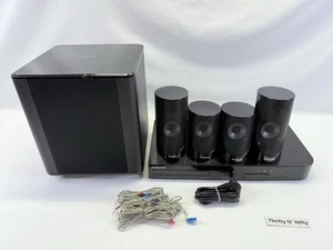 Samsung HT-J5500 3D 5.1 Ch. Sistema Teatro Smart Home DVD/Blu Ray (incompleto) - Foto 1 di 11