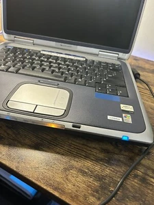 HP pavilion ze4400 Laptop 15" AMD Athlon 1.70 GHz 718 MB RAM 40GB HDD - Picture 1 of 17