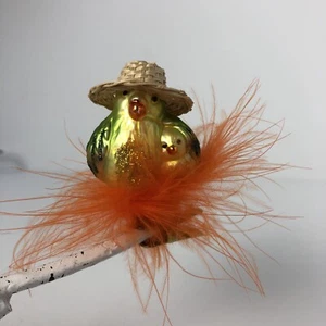 Blown Glass Christmas Ornament Clip On Mama Baby Bird Cuddle Time Straw Hat - Picture 1 of 6