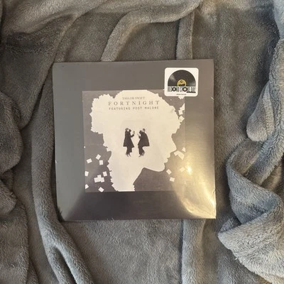 Taylor Swift Fortnight 7" White Colored RSD Exclusive Vinyl Single IN HAND - Image 1 of 2