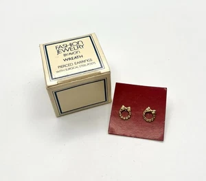Vintage 80er Avon Weihnachtskranz Ohrringe goldfarben durchbohrt Urlaub Mini NEU - Bild 1 von 6