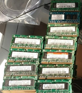 512MB PC4200 DDR2 PC2-4200S 533Mhz 200pin SoDIMM Laptop Memory Ram 1GB 2GB - Picture 1 of 1
