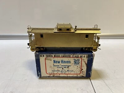 HO Scale NJ Custom New Haven Wood Caboose NE-4 RS-670 *ROB - Image 1 of 4