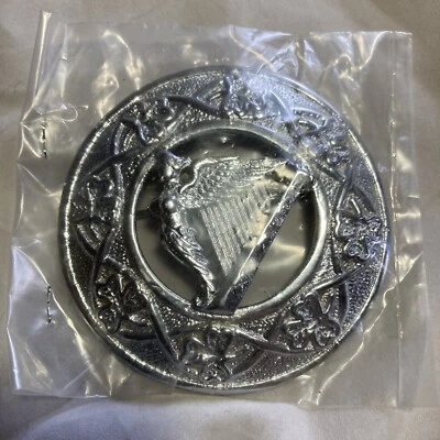 Men Scottish Fly Plaid Irish Harp Brooch Pin Highland Brooches Kilt Chrome - Image 1 of 4