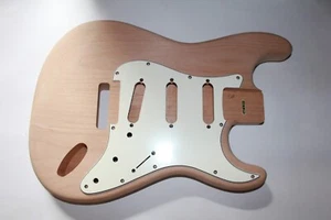 US red alder Strat Body 56 mm Vintage specs TOP Qualität TMG SSS Tremolo Gitarre - Bild 1 von 2