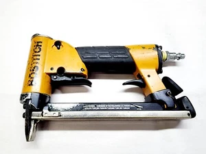 Bostitch 21671B Light Wire Pneumatic Stapler, 3/8" Crown, 1/4" to 9/16" length - Picture 1 of 3