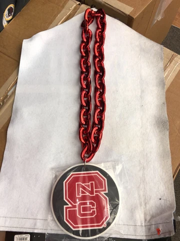 NC STATE WOLFPACK BIG   Logo RED Fan Chain Big Chain Necklace  AMINCO Cover