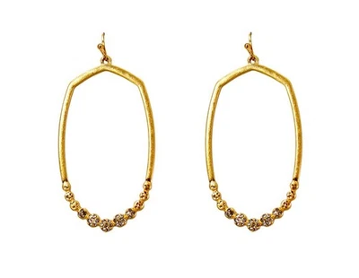 Длинные овальные серьги-кольца с прозрачными кристаллами матового золотого цвета - Изображение 1 из 4