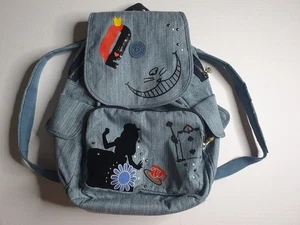 Zaino Kipling x Disney Alice nel Paese delle Meraviglie Toppe Stampate Borsa Denim - Foto 1 di 15