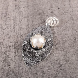 Daughters Day Deal Round White Shell Pearl 925 Sterling Silver New Boho Pendant - Picture 1 of 8
