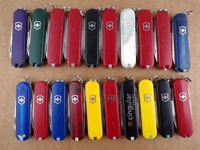 Lote de 20 navajas de bolsillo Victorinox Classic SD - justas/buenas Foto 1 de 4